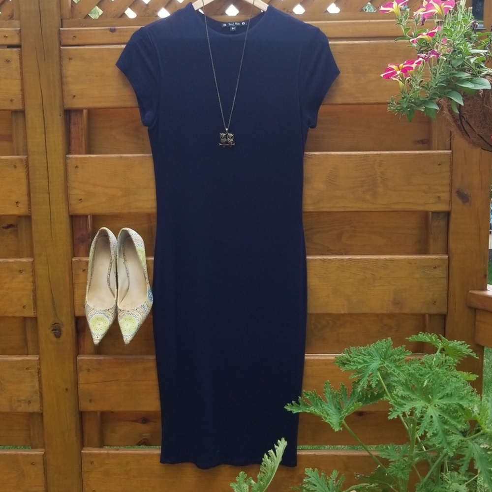 Try ! This Midi Tshirt Dress